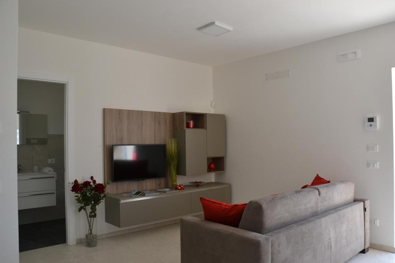 Il Tramonto Apartment - Villaggio Di Mary Locorotondo Εξωτερικό φωτογραφία